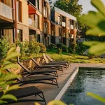 Adults Hotel apartamentowy 3*